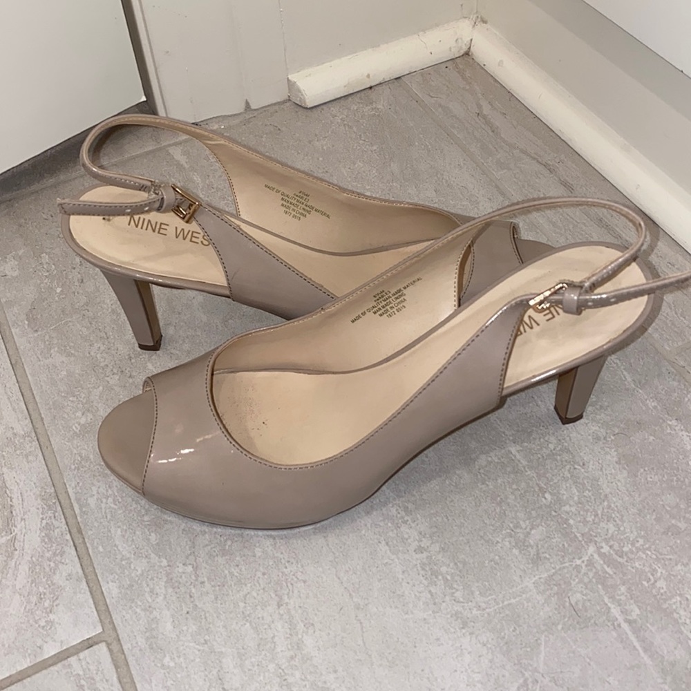 Nine West nude heels